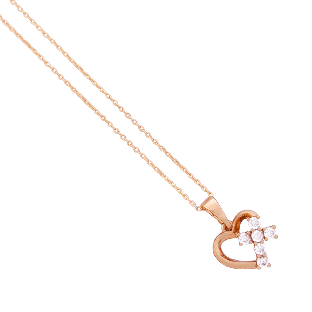 Close-up of the heart pendant and stone cluster detail