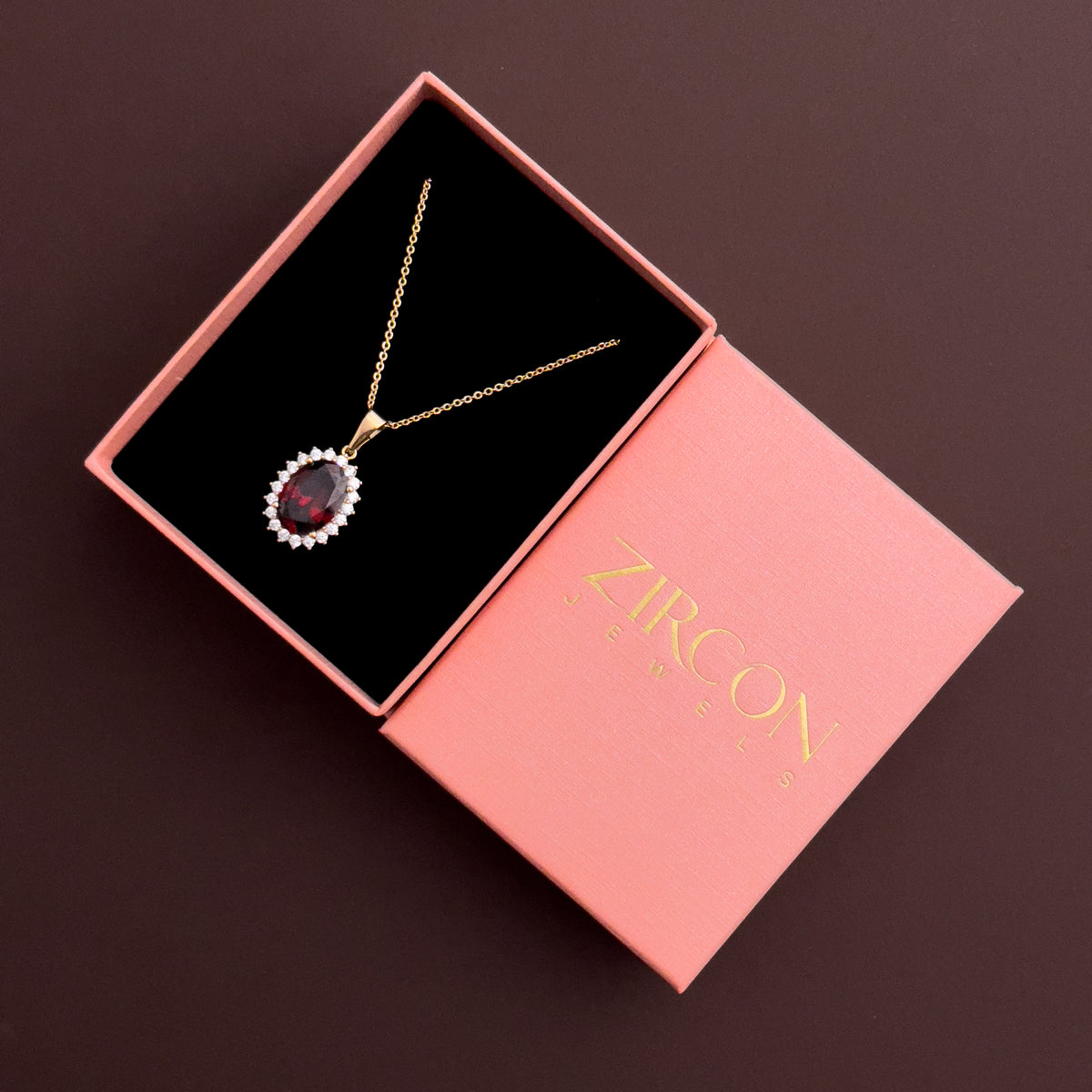 Pendant necklace in a Zircon Jewels gift box